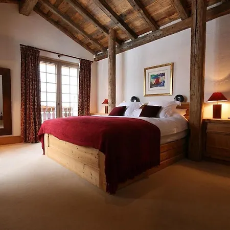 펜션 Spacious Chalet *