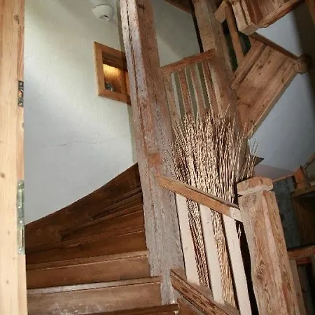 펜션 Spacious Chalet 모르진